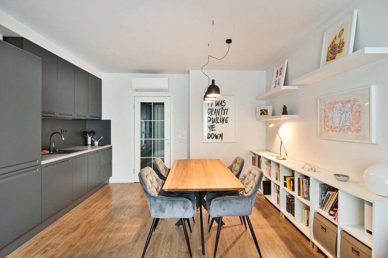 Cosy Stylish Central 1Br & Wi-Fi 바르나 외부 사진